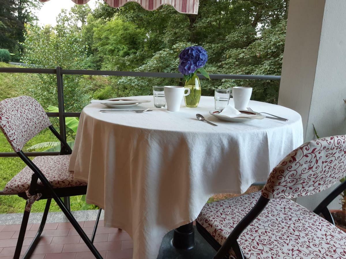 B&B La Casa Nel Bosco Invorio Inferiore Buitenkant foto